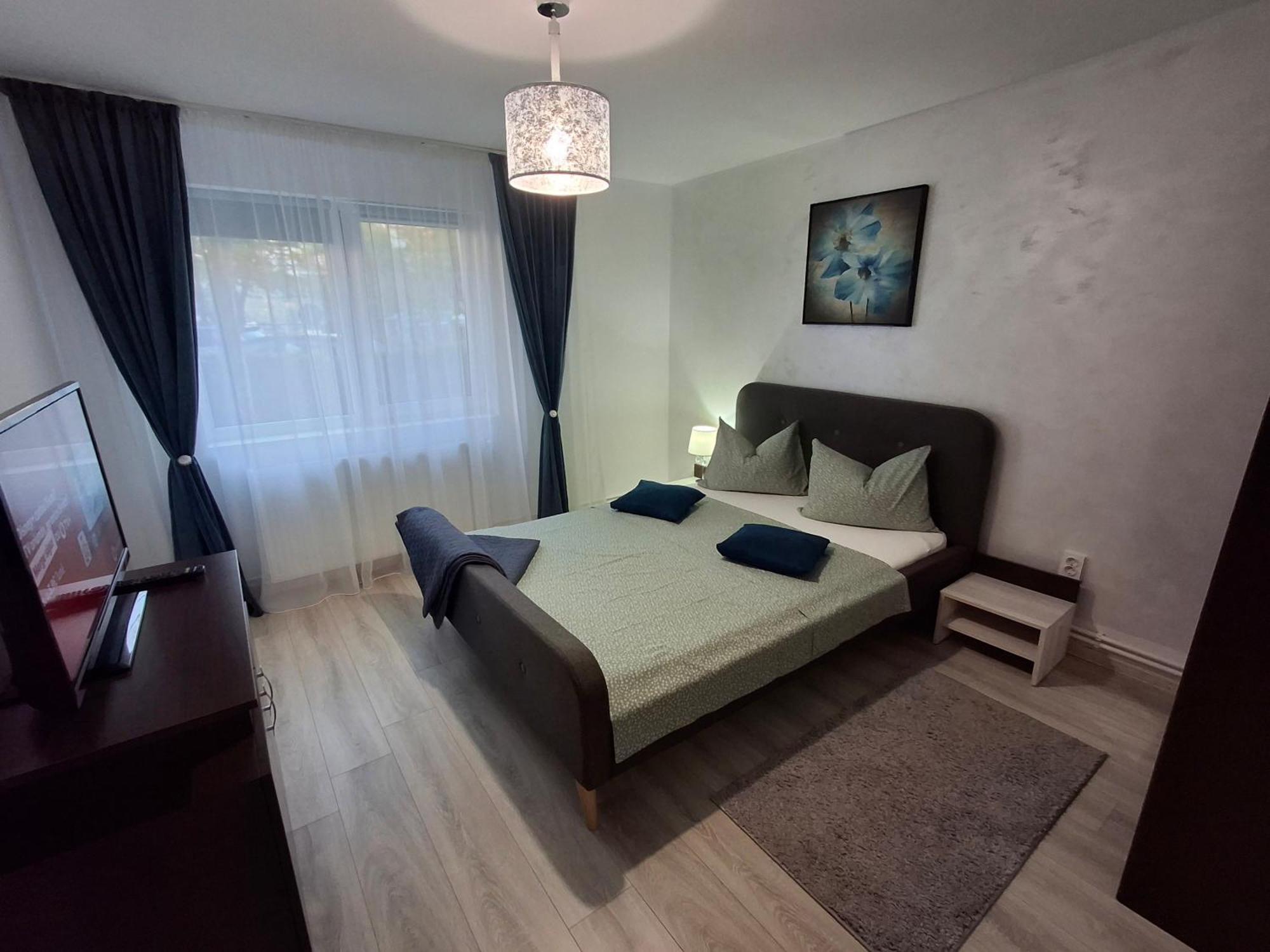 Apartament Claudia Deva Buitenkant foto
