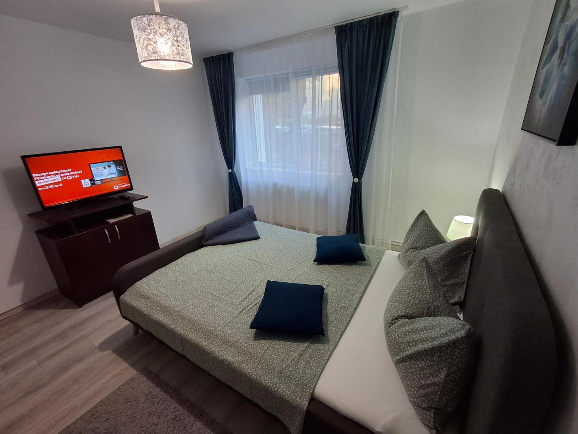Apartament Claudia Deva Buitenkant foto