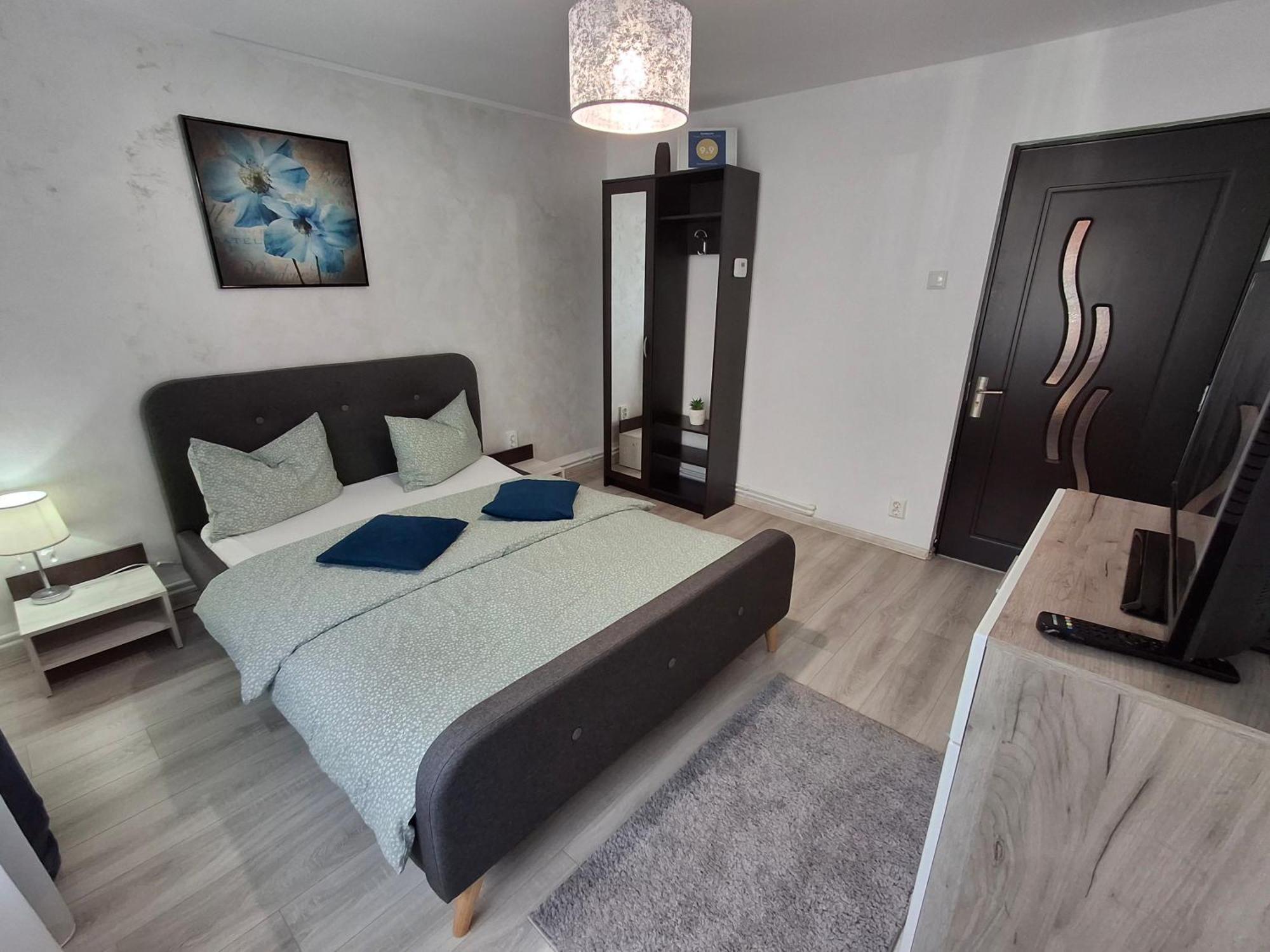 Apartament Claudia Deva Buitenkant foto