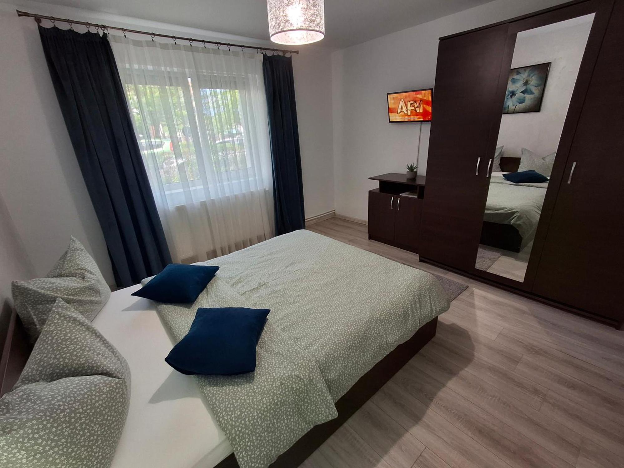 Apartament Claudia Deva Buitenkant foto